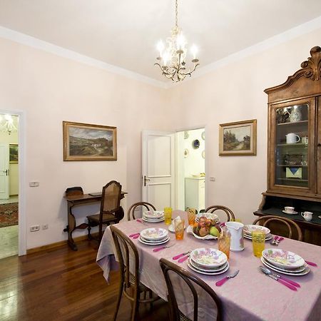 Fontana De Trevi Apartment Rome Ruang foto