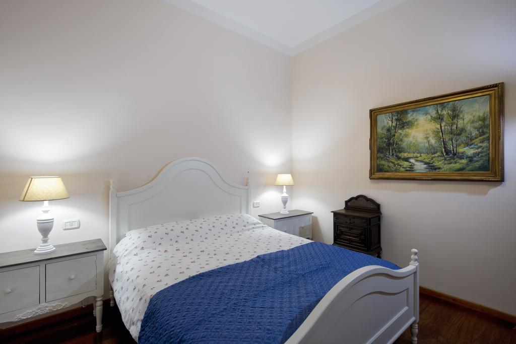 Fontana De Trevi Apartment Rome Ruang foto
